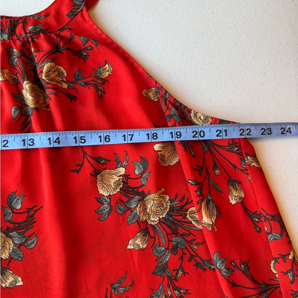 Torrid Red and Gold Floral High Neck Tank - Picture 3 of 6